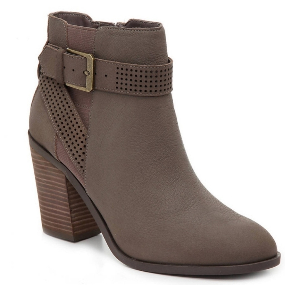 Crown Vintage booties